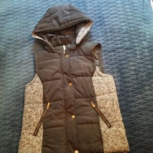 Dark Navy/Black Puffer Vest